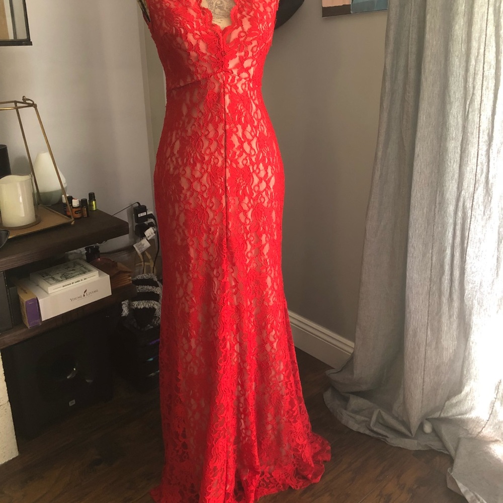 Red Lace Formal Dress